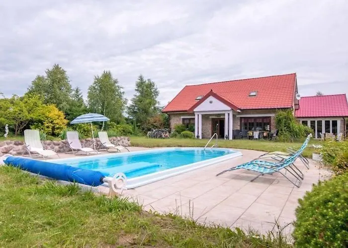 Atmospheric Holiday Home With A Swimming Pool Krzemienna  Foto